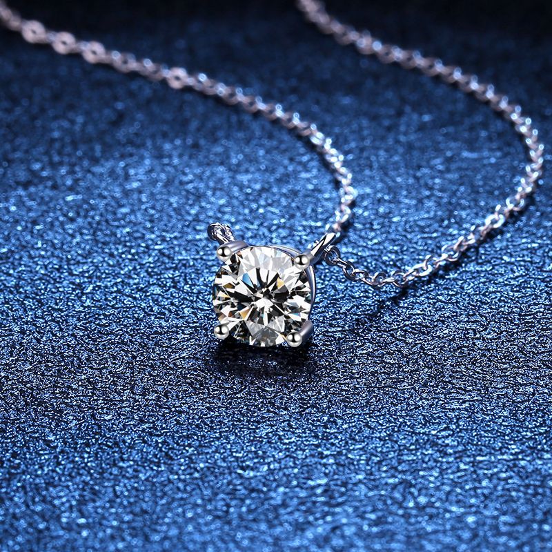 [Favorite]CLASSIC FOUR-PRONG SOLITAIRE MOISSANITE NECKLACE