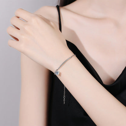 [Favorite]ELEGANT HALF-MOON CURVE MOISSANITE BRACELET