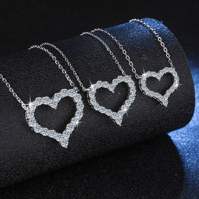 [Favorite]ROMANTIC HEART MOISSANITE PENDANT NECKLACE