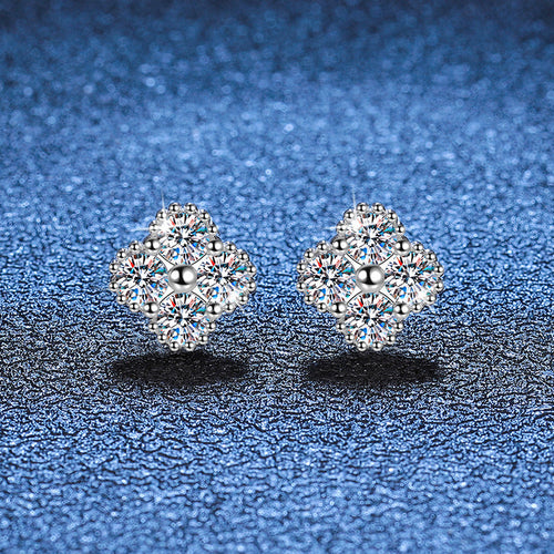 [Favorite]ELEGANT FOUR-LEAF CLOVER MOISSANITE STUD EARRINGS