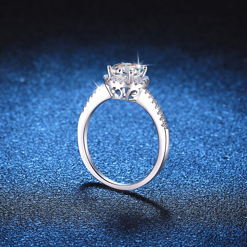 [Favorite]RADIANT ROUND HALO MOISSANITE ENGAGEMENT RING