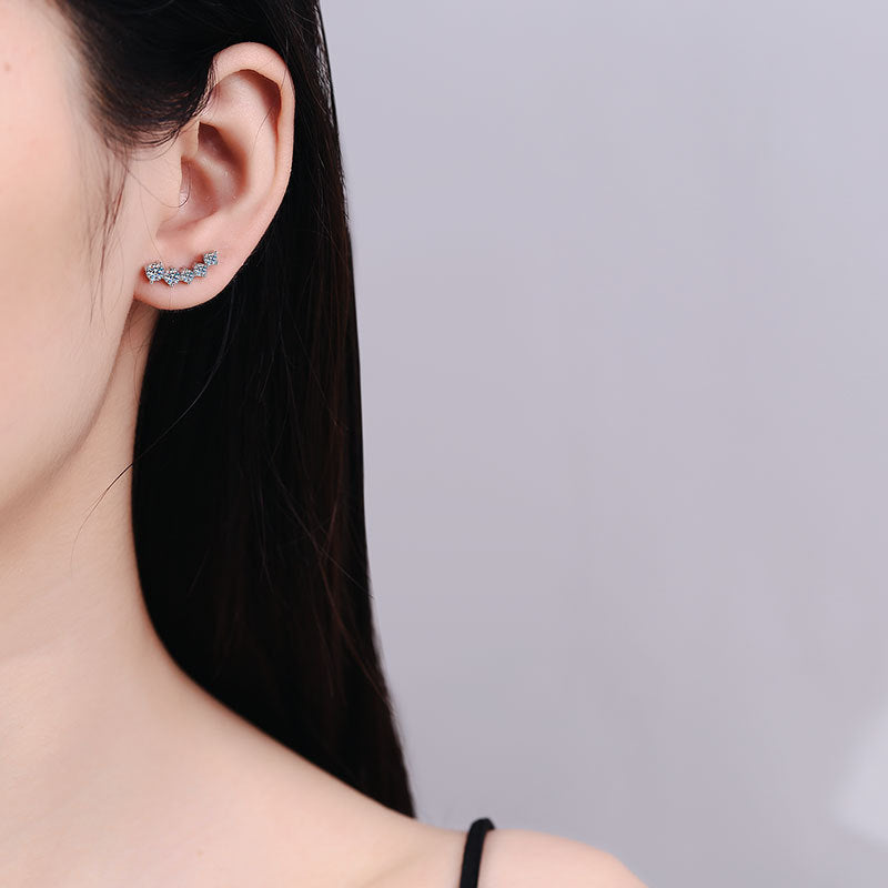 [Favorite]SPARKLING SMILE ARC MOISSANITE STUD EARRINGS