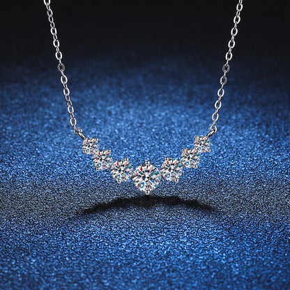 [Favorite]MINIMALIST CURVED SMILE MOISSANITE NECKLACE