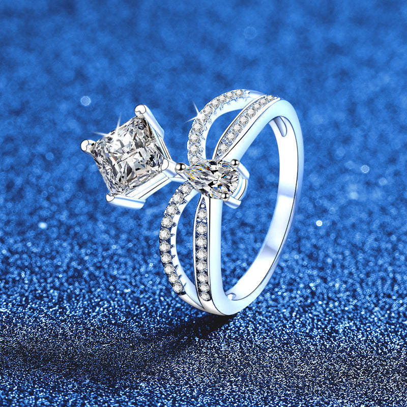 [Favorite]ELEGANT DOUBLE-TWISTED MOISSANITE RING