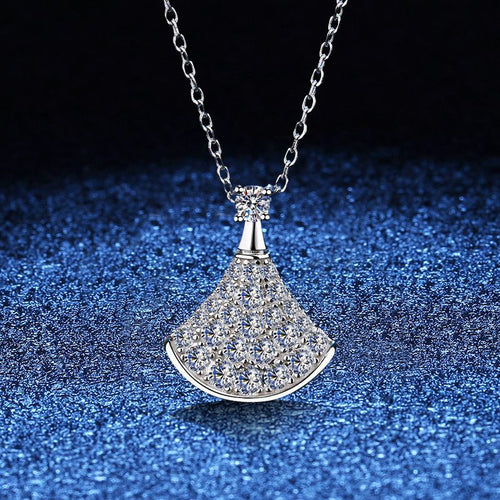 [Favorite]ELEGANT FAN-SHAPED MOISSANITE PENDANT NECKLACE