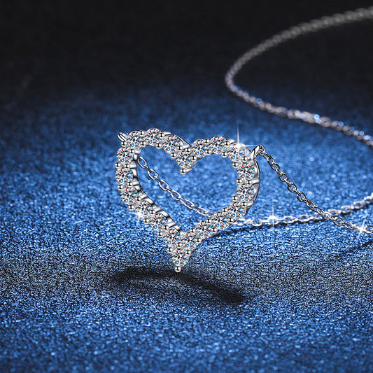 [Favorite]ROMANTIC HEART MOISSANITE PENDANT NECKLACE