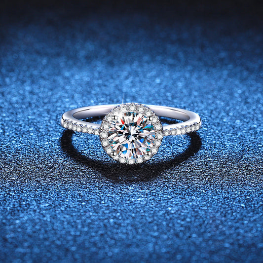 [Favorite]RADIANT ROUND HALO MOISSANITE ENGAGEMENT RING