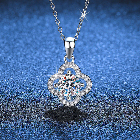 [Favorite]CLASSIC CLOVER MOISSANITE PENDANT NECKLACE