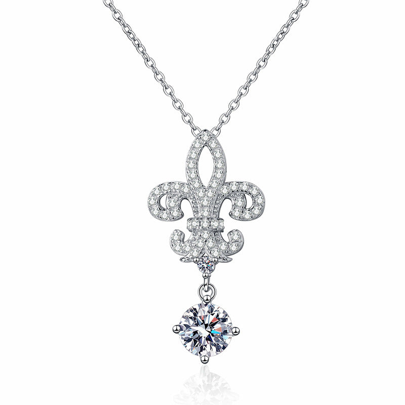 [Favorite]ROYAL FLEUR-DE-LIS MOISSANITE PENDANT NECKLACE