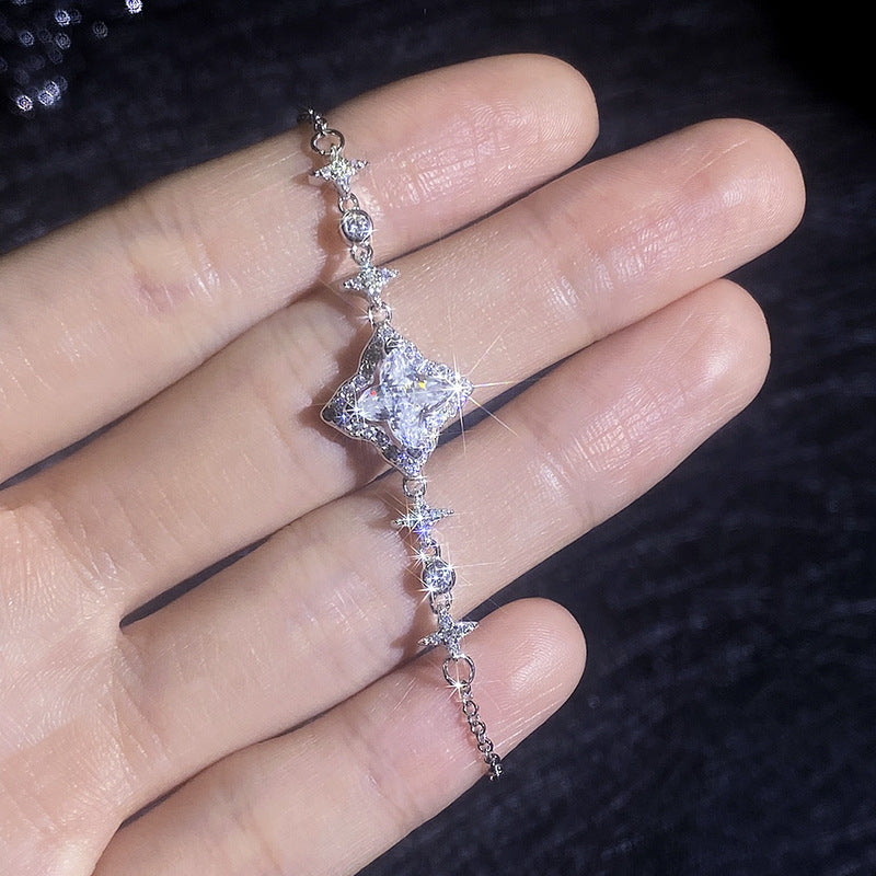 [Favorite]MARQUISE-CLOVER MOISSANITE BRACELET