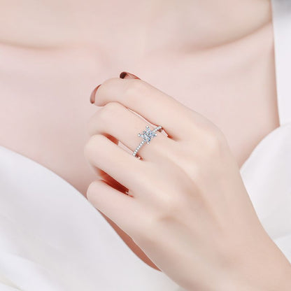 [Favorite]ELEGANT PRINCESS CUT MOISSANITE ENGAGEMENT RING