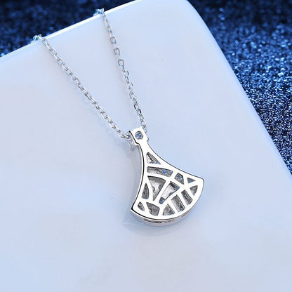 [Favorite]ELEGANT FAN-SHAPED MOISSANITE PENDANT NECKLACE