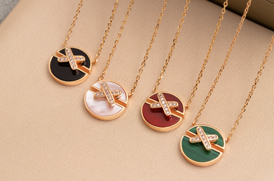 [Favorite]JEUX DE ROSE GOLD DIAMOND NECKLACE