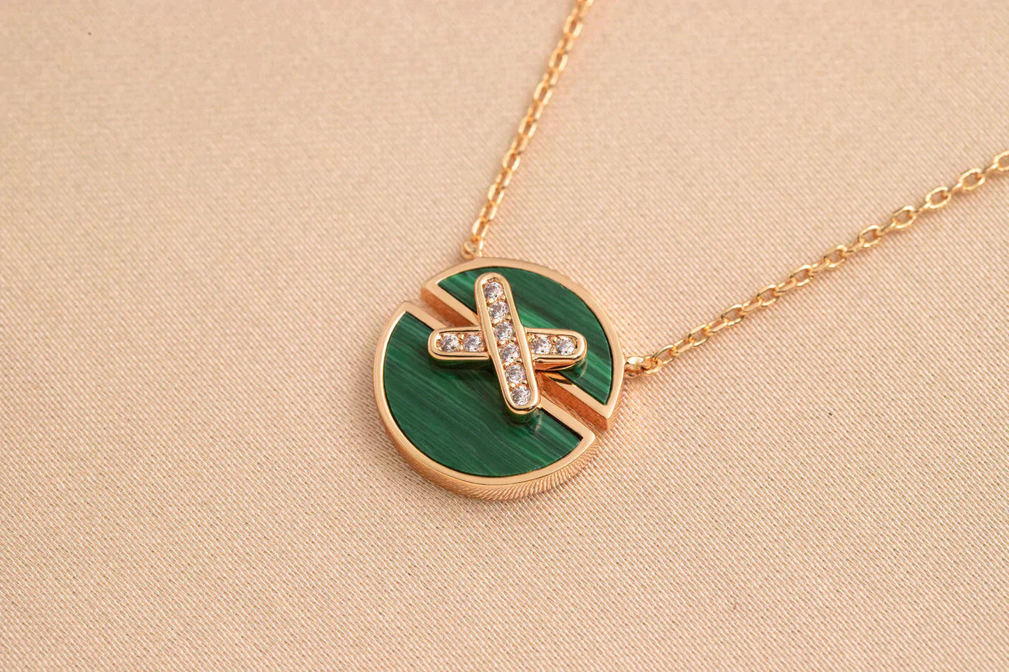 [Favorite]JEUX DE ROSE GOLD DIAMOND NECKLACE