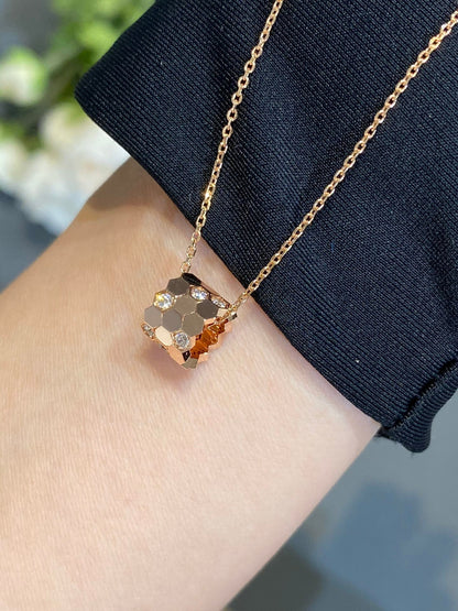 [Favorite]BEE LOVE DIAMOND NECKLACE