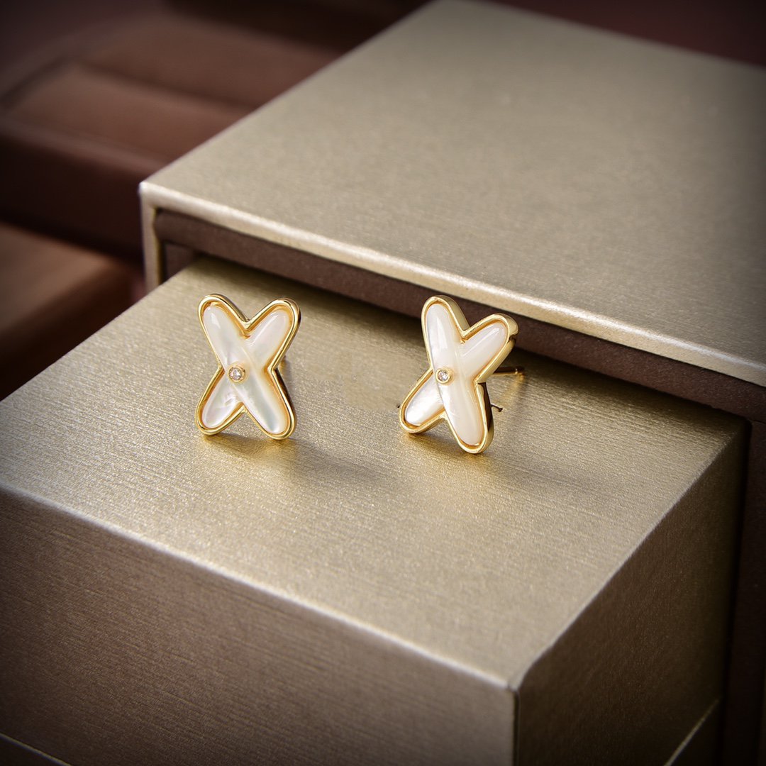 [Favorite]JEUX DE WHITE MOP GOLD DIAMOND EARRINGS