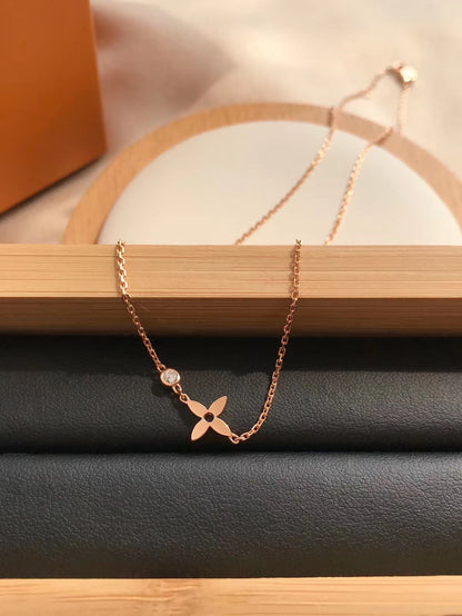[Favorite]BLOSSOM PENDANT ROSE GOLD AND DIAMOND