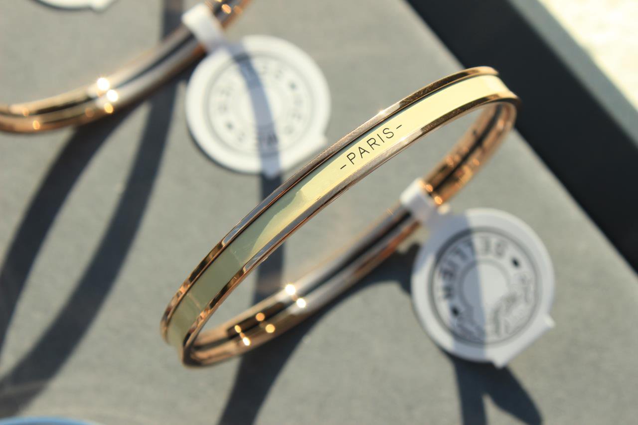 [Favorite]HM UNI BANGLE BAG