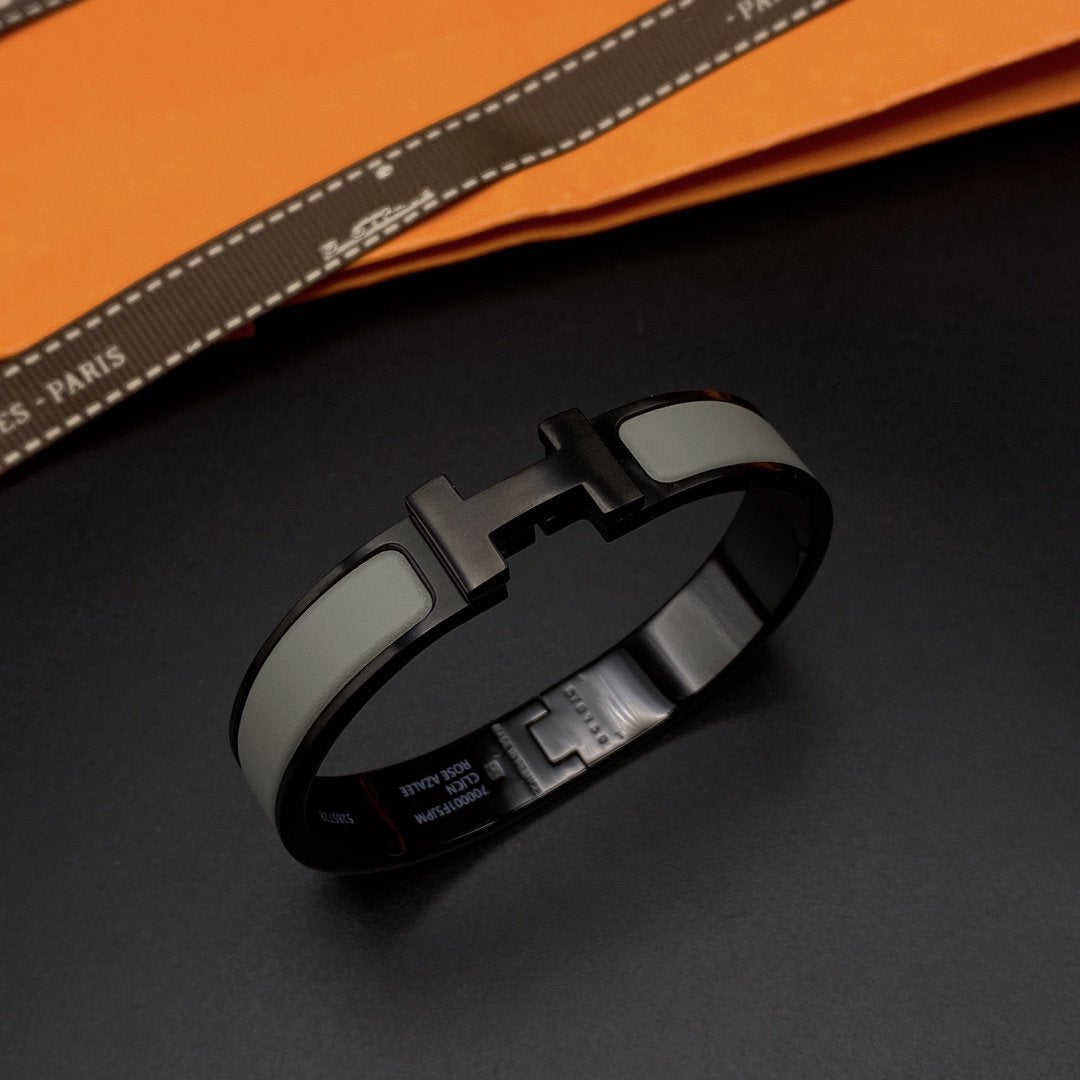 [Favorit]CLIC HM SO SCHWARZ GRAUES ARMBAND