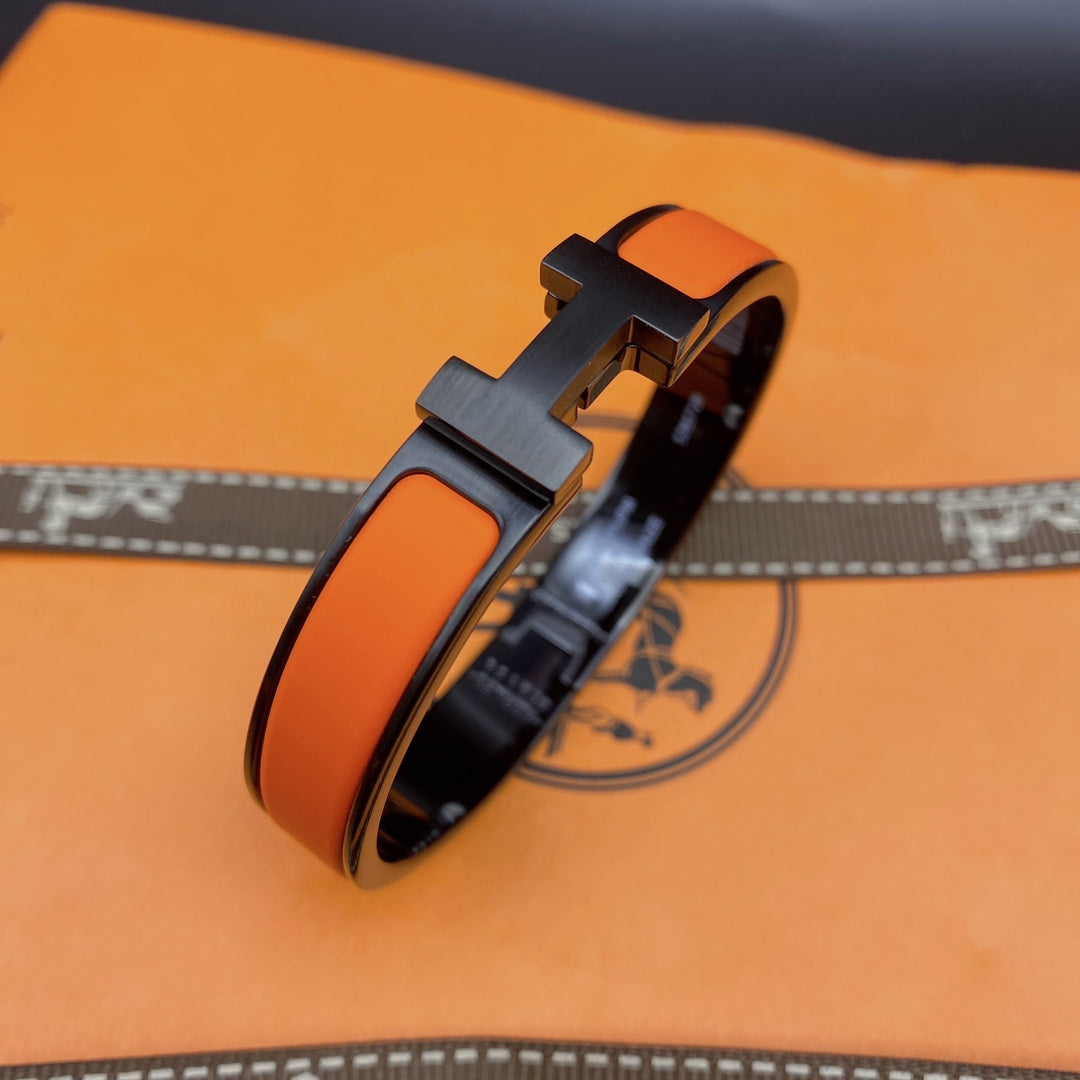 [Favorite]CLIC HM SO BLACK OREGAN BRACELET