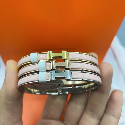 [Liebling]KLASSISCHES HM KLICK ROSA 8MM EMAILLE ARMBAND
