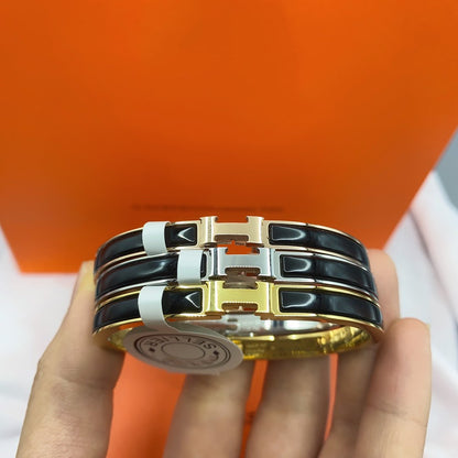 [Favorite]CLASSIC HM CLIC BLACK 8MM ENAMEL BRACELET