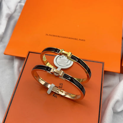 [Favorite]CLASSIC HM CLIC BLACK 8MM ENAMEL BRACELET