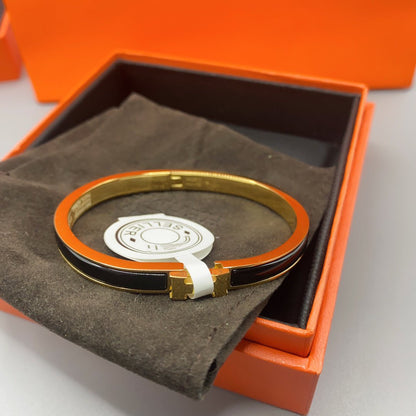 [Favorite]CLASSIC HM CLIC BLACK 8MM ENAMEL BRACELET