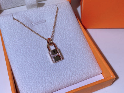 [Favorit]HM ADVANCED NICHE LOCK HEAD HALSKETTE DIAMANTEN