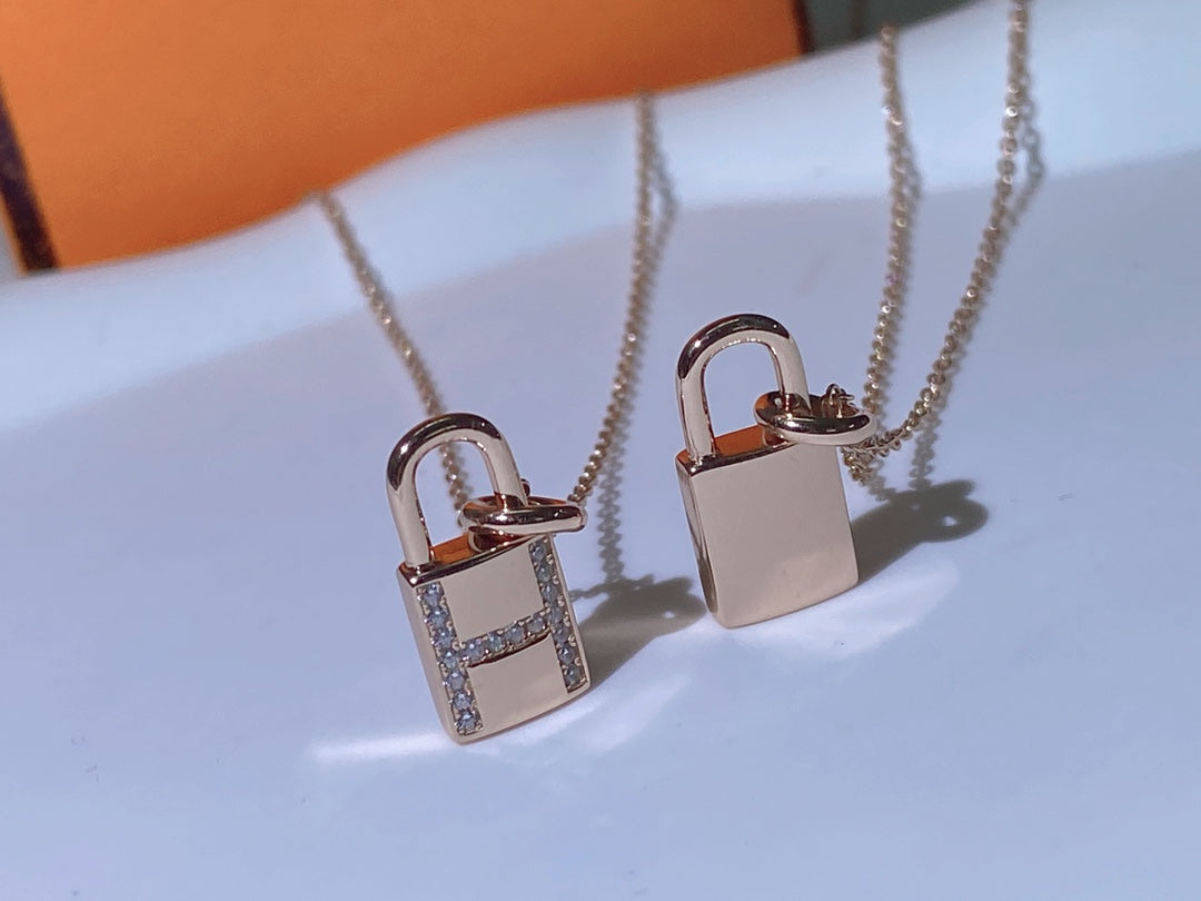 [Favorit]HM ADVANCED NICHE LOCK HEAD HALSKETTE DIAMANTEN