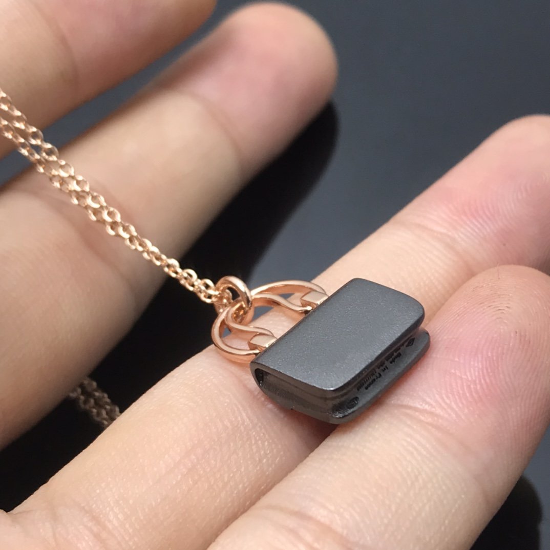 [Favorite]WOMEN'S HM AMULETTES CONSTANCE PENDANT NECKLACE