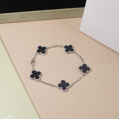 [Favorite]LUCKY CLOVER 5-MOTIF BRACELET - BLACK OXNY COLLECTION