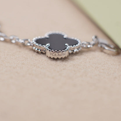 [Favorite]LUCKY CLOVER 5-MOTIF BRACELET - BLACK OXNY COLLECTION