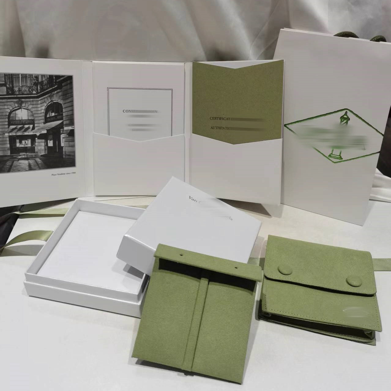 [Favorite]CLOVER BRAND JEWELRY BOX