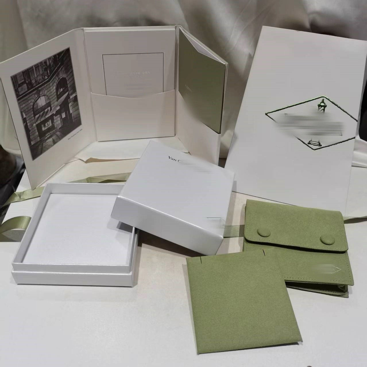 [Favorite]CLOVER BRAND JEWELRY BOX