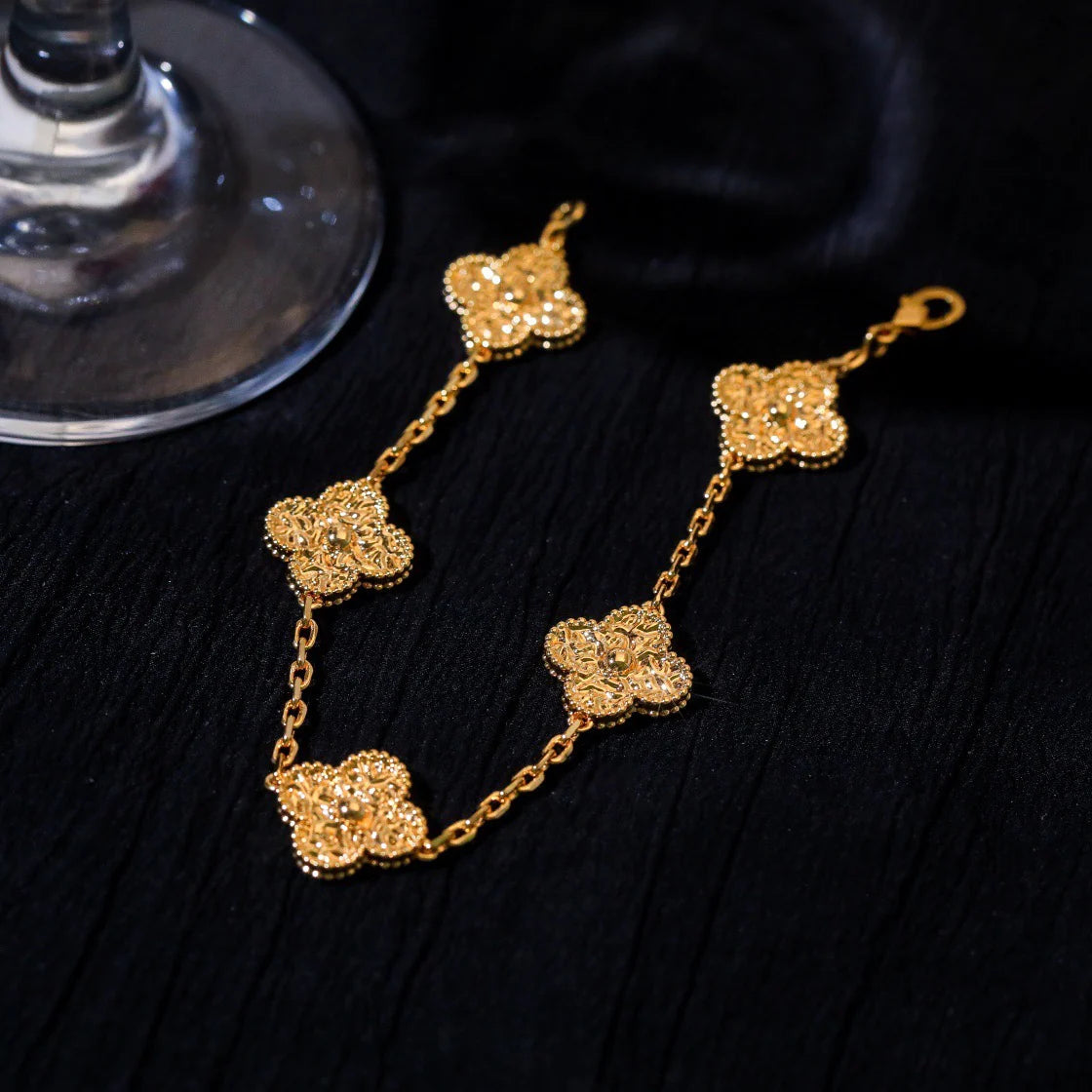 [Favorite]LUCKY CLOVER 5-MOTIF BRACELET - BRONZING