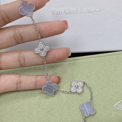 [Favorite]LUCKY CLOVER 5-MOTIF BRACELET - PURPLE CHALCEDONY COLLECTION