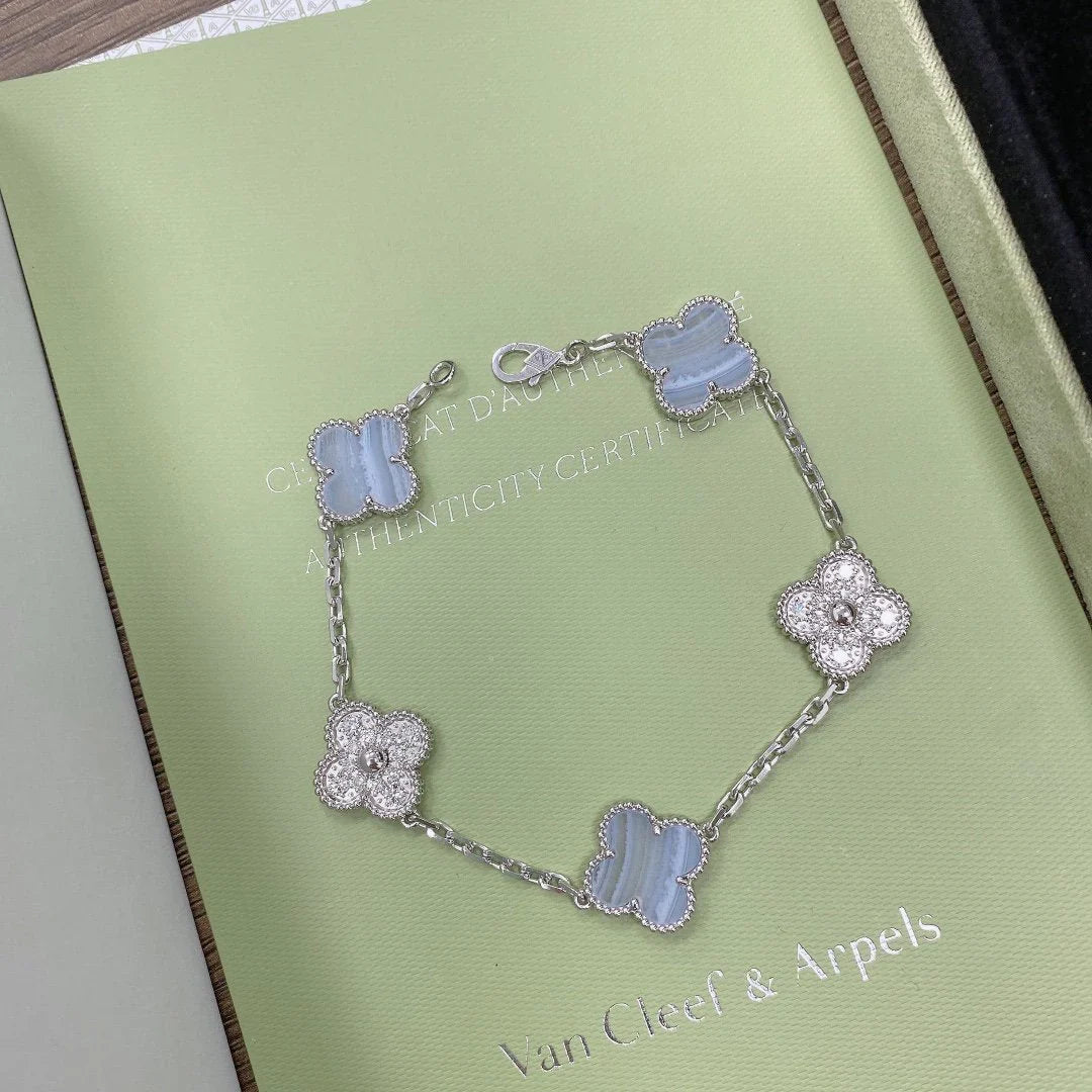 [Favorite]LUCKY CLOVER 5-MOTIF BRACELET - PURPLE CHALCEDONY COLLECTION