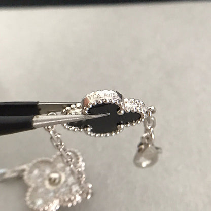 [Favorite]LUCKY CLOVER 5-MOTIF BRACELET - BLACK OXNY COLLECTION