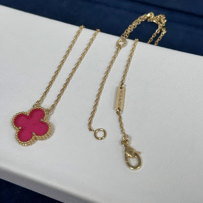 [Favorite] NEW CLOVER 15MM PINK ENAMEL NECKLACE