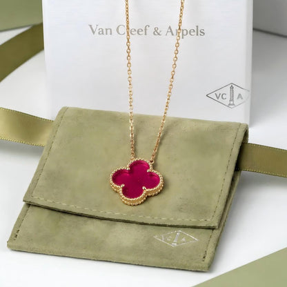 [Favorite] NEW CLOVER 15MM PINK ENAMEL NECKLACE