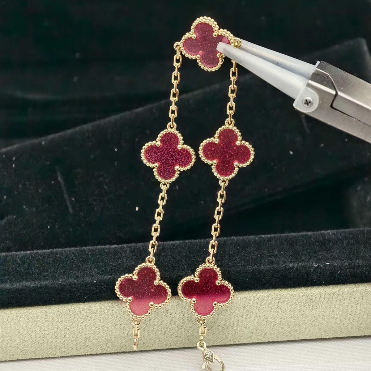 [Favorite]NEW CLOVER 5 MOTIFS PINK ENAMEL BRACELET