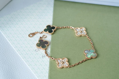[Favorite]LUCKY CLOVER 5-MOTIF BRACELET - GREY MOTHER-OF-PEARL COLLECTION