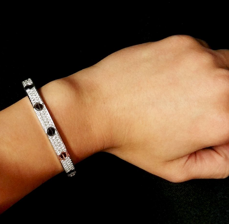 [Favorite]CLASSIC 6.1MM LOVE BANGLE - DIAMOND PAVÉ & BLACK CERAMIC