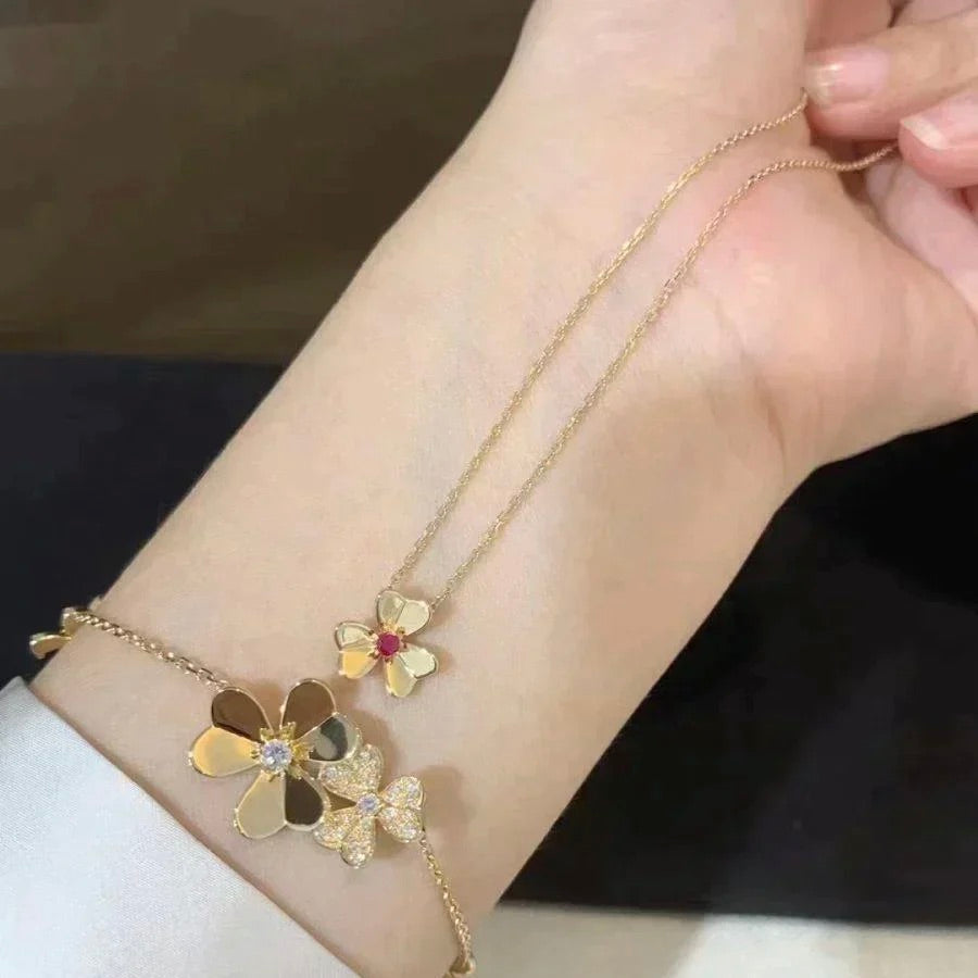 [Favorite]FRIVOLE FLORAL CHARM-HALSKETTE